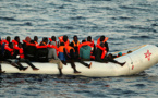 إيقاف 25 مهاجرا سريا وحجز قارب "زودياك" بشاطئ "عمار اموسى" نواحي الدريوش