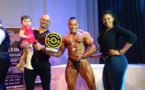 الناظوري "عزيز بيرو" يتوج بجائزة "أجمل جسم" بعد إحرازه لقب بطولة كمال الأجسام بجزر كناريا