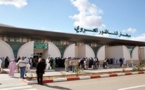 تذمر عارم وسط مسافرين عالقين بمطار العروي بعد تأخر إقلاع طائرة "روايال ماروك" نحو بلجيكا