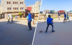 الدريوش.. غياب ملاعب القرب يدفع صغار وشباب دار الكبداني إلى مزاولة كرة القدم في الشوارع