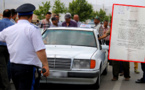 مواطن يجر سائق سيارة أجرة ببني انصار للقضاء بسبب تصرفات عدوانية تحت طائلة السب والشتم