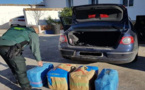 اعتقال مغربيين عثرا داخل سيارتهما على 135 كلغ من الحشيش ضواحي قاديس