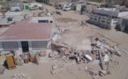 اسبان من مليلية يثيرون الاستياء لاحتجاجهم على هدم منازل كانوا يستغلونها  في الترفيه بشاطئ تشارانا