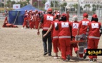 الهلال الأحمر يناور على الشاطئ الإصطناعي بأزيد من 100 مسعف ومسعفة
