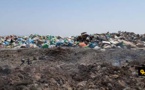 مسؤول يكشف عن أسباب تجميع النفايات في ساحة قرب الطريق الجديدة بالناظور 