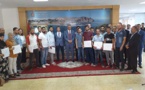 عامل إقليم الحسيمة يشرف على توزيع تمويل المشاريع في إطار برنامج تحسين الدخل والادماج الاقتصادي للشباب