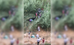 بالفيديو.. مصرع سيدة وإصابة 5 اشخاص بجروح خطيرة في حادث إنقلاب سيارة نفعية بالحسيمة