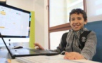 مؤسسة عالمية تتكفل بـ "ايدر مطيع" الطفل النابغة في الانجليزية والبرمجيات