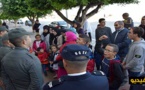 ساكنة دوار لعسارة تطالب عامل الناظور تمكينها من الكهرباء في وقفة احتجاجية أمام مقر العمالة 