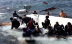 كانوا متجهين للجزر الإسبانية.. وفاة 14 "حراكا" بينهم طفلان في حادث غرق قارب للهجرة السرية