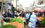 الحكومة تعلن التصدي لأي سلوك احتكاري يمس بتموين الأسواق بالمواد الأساسية