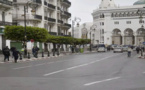شاهدوا.. في أول يوم من رفع الحجر الصحي.. الفرنسيون يعودون للحياة الطبيعية بحذر
