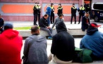 سلطات سبتة تحاول إقحام "حراكة" قاصرين وجزائريين ضمن لائحة المغاربة العالقين