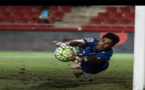 الريفي منير المحمادي حارس المنتخب المغربي يسافر الى تركيا للالتحاق بفريقه الجديد