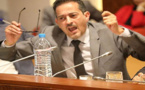 شاهدوا.. برلماني "تفركع" في وجه وزير الصحة يكشف عن فضيحة مدوية أبطالها بائعو الأدوية ووزارة الصحة