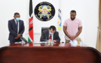 السفير مختار غامبو يتباحث مع رئيس ولاية مومباسا بكينية سبل الشراكة مع مارتشيكا بالناظور وتوقيع توأمة مع مدينة طنجة