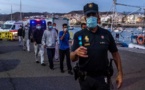 بعد تنسيق وزير داخليتها مع نظيره المغربي.. إسبانيا تباشر ترحيل المهاجرين السريين المغاربة من جزر "الكناري"