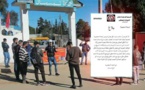 حملة الشواهد المعطلون بتمسمان يحتجون أمام مقر الجماعة