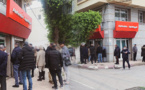  ازدحام بوكالة شركة طيران إثر إلغاء رحلات جوية نحو دول أوروبية 