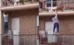 شاب ينقذ عجوزا قبل سقوطها من شرفة منزلها