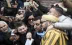 صحيفة هولندية مشهورة تصنف الملك محمد السادس شخصية الأسبوع بسبب قراراته الخاصة بالجالية