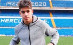 هيركوليس يطالب برشلونة باداء مبلغ ضخم مقابل التخلي عن المغربي الزلزولي