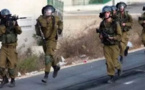 بالفيديو: حاصره أربعة جنود إسرائيليين فحايلهم على طريقة ميسي.. وهرب