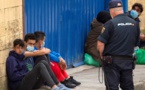 اسبانيا تشرع في تسوية وضعية "الحراكة" المغاربة لإنقاذهم من التشرد 