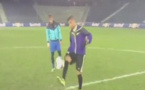بالفيديو.. "موهوب" مغربي.. "يعلّم" نيمار مهارات كرة القدم
