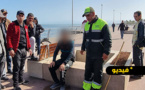 شاب يريد الانتحار يرمي نفسه في بحر الناظور.. وعامل نظافة يتدخل لإنقاذه