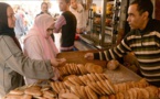 وزارة الاقتصاد والمالية تخرج عن صمتها بخصوص ارتفاع  سعر الخبز العادي