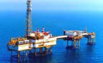 ألباريس يؤكد أن تنقيب المغرب عن النفط يقع ضمن مياهه الإقليمية
