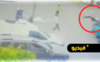 شاهدوا.. سائق سيارة أجرة يدهس زميله أمام الكاميرا بسبب زبون