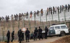السلطات ترحل مهاجرين أفارقة لتفادي اقتحام مليلية