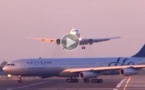 بالفيديو.. طائرتان على وشك الاصطدام في مطار ببرشلونة