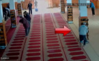 اعتقال أستاذ متلبس وهو يسرق أحذية المصلين من داخل مسجد
