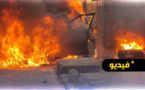 شاهدوا.. احتراق سيارة وسط مدينة الناظور