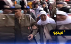 شاهدوا.. المغاربة يستقبلون أم زياش بحفاوة في شوارع الرباط