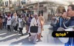 شاهدوا.. أساتذة التعاقد ينظمون مسيرة احتجاجية بالناظور رفضا لإجراءات التأديب والتوقيف الصادرة في حقهم 