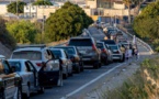 سلطات مليلية تحمل المغرب مسؤولية طوابير الانتظار الطويلة بالمعبر الحدودي
