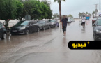 تساقطات متوسطة تغلق شوارع أركمان والطريق بينها وبين زايو مغلق