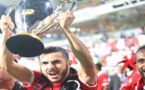 اللاعب الدولي الناظوري السعيدي بعد انضمامه لفريقه الجديد يتوّج بكأس السوبر