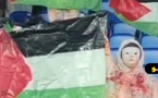 مشاهد ممنوعة على القنوات التلفزية.. هذا ما قام به جمهور ريال سوسيداد الإسباني تضامنا مع غزة