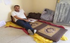 بسبب عدم تفعيل هبة ملكية معطل يدخل بإعتصام داخل باشوية زايو
