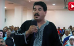مهاجر ناظوري يصّب جام غضبه من فساد الإدارة والبلدية والمرشحين أمام عامل الناظور