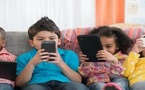 خبراء يدقون ناقوس الخطر.. الشاشات الإلكترونية تدمر عقول الأطفال