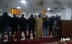 لقطة اليوم.. مساجد الناظور تعرف إقبالا كبيرا على صلاة الفجر بعد حدوث الزلزال