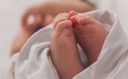 رضيع حديث الولادة يعثر عليه داخل حاوية نفايات
