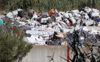السلطات الإسبانية تباشر تحقيقا حول شحنات نفايات نسيجية قادمة من المغرب السلطات الإسبانية تباشر تحقيقا حول شحنات نفايات نسيجية قادمة من المغرب