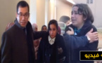بالفيديو.. نائب وزارة التربية الوطنية يلتقي التلميذة التي أصيبت بنوبة بكاء حادة أثناء الهزة المرعبة ليوم الأربعاء‎